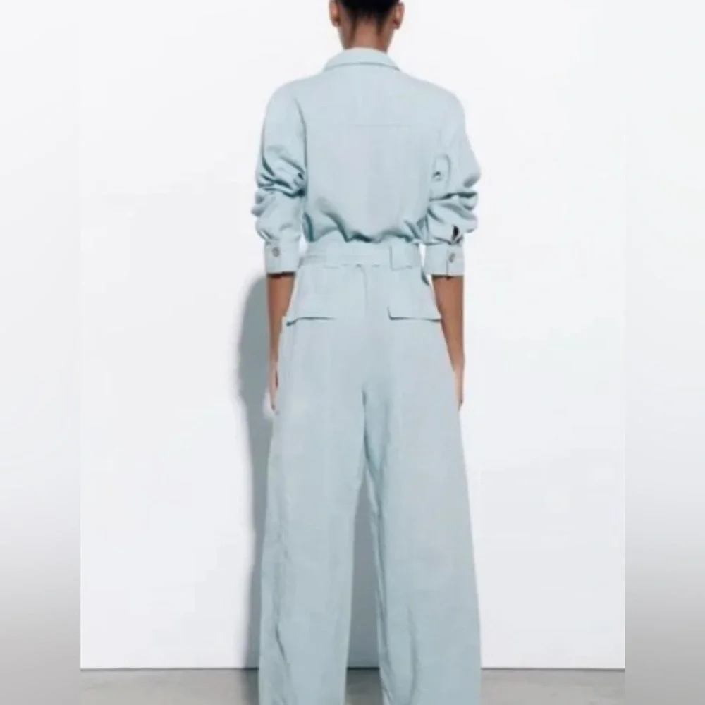 Zara Limited Edition Wide Linen Blend Cargo Jumpsuit. Size M
